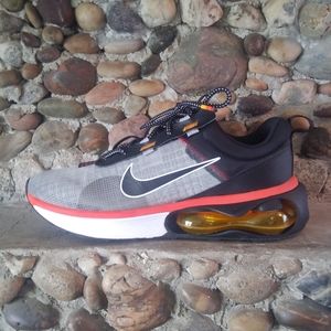 Nike Air Max 2021